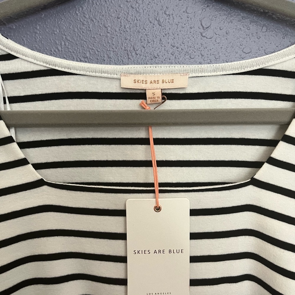 Skies are Blue, puff sleeve striped cropped shirt